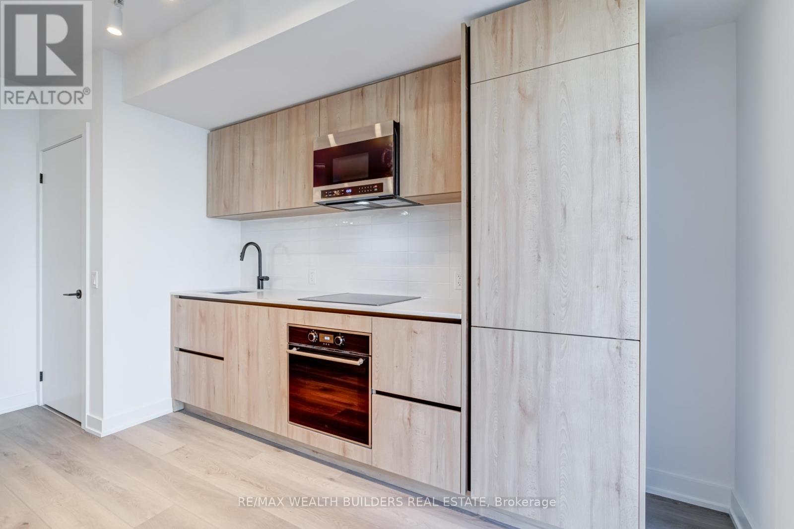 310 - 117 Broadway Avenue, Toronto, Ontario  M4P 1V3 - Photo 4 - C13633740