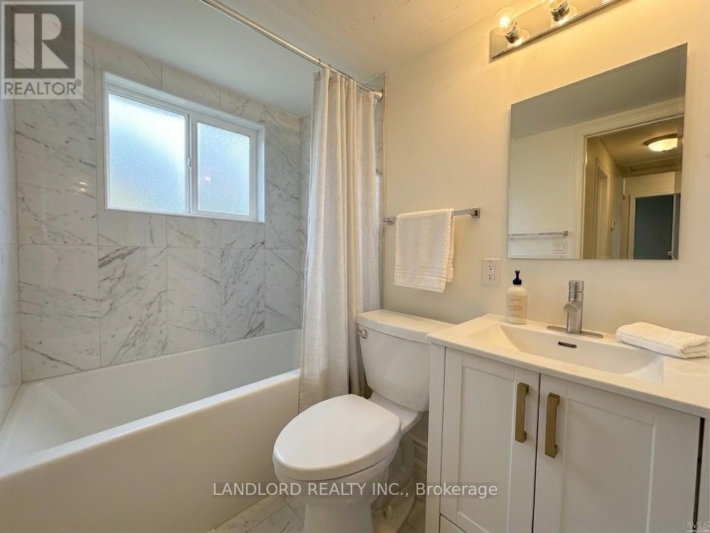 5 LANBROOKE AVENUE