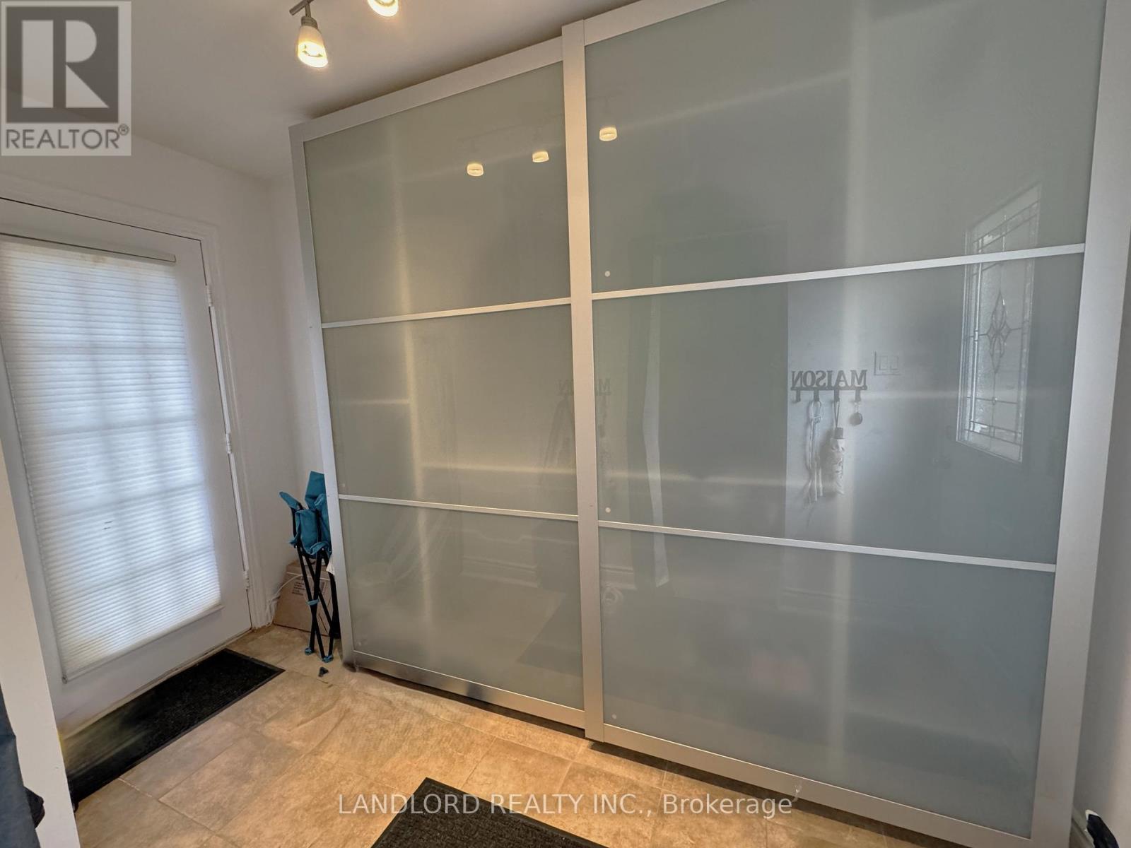 5 Lanbrooke Avenue, Toronto, Ontario  M2R 2C5 - Photo 8 - C13633794