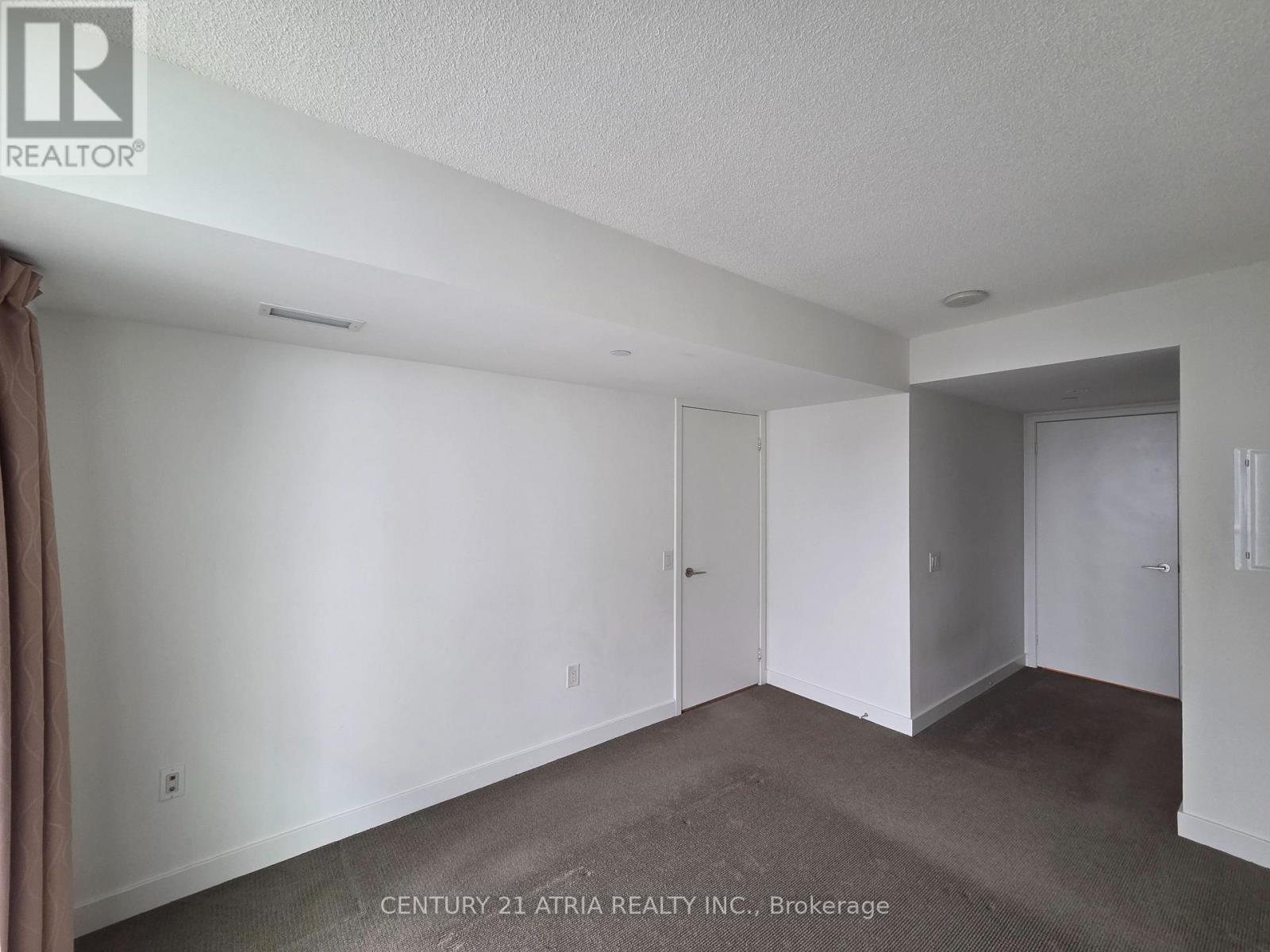 2912 - 75 Queens Wharf Road, Toronto, Ontario  M5V 0J8 - Photo 10 - C13633808