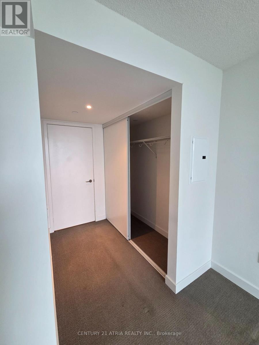 2912 - 75 Queens Wharf Road, Toronto, Ontario  M5V 0J8 - Photo 12 - C13633808