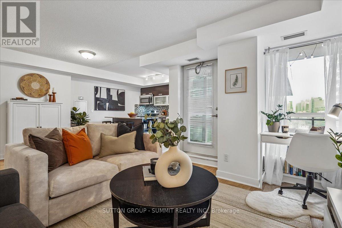 1012 - 100 Western Battery Road, Toronto, Ontario  M6K 3S2 - Photo 2 - C13633812