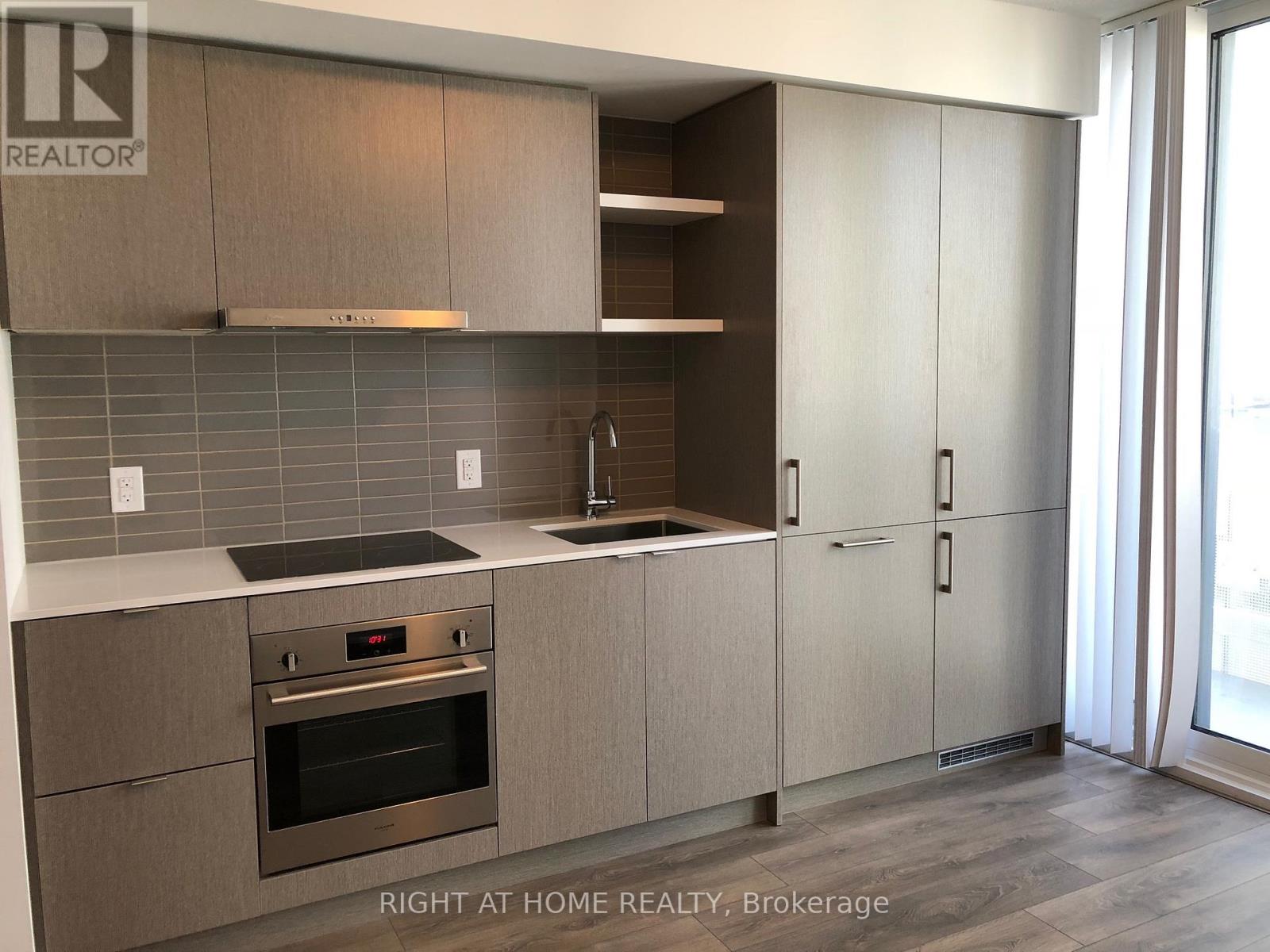 3911 - 100 Harbour Street, Toronto, Ontario  M5J 2T5 - Photo 3 - C13633882
