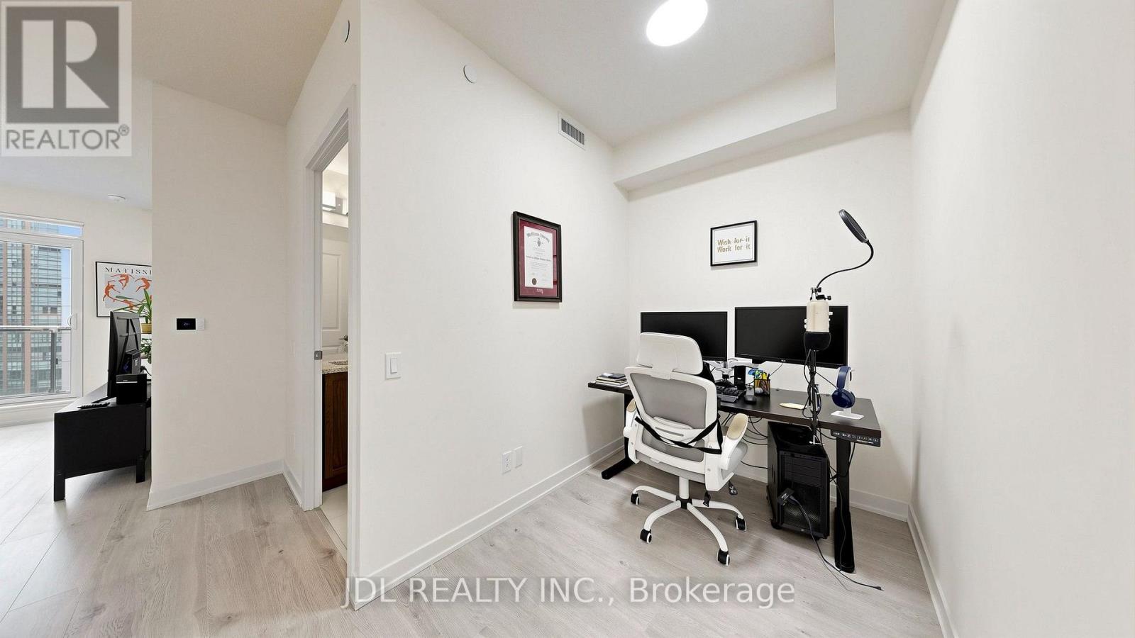 1010 - 4955 Yonge Street, Toronto, Ontario M2N 5N6 - Photo 18 - C13633888