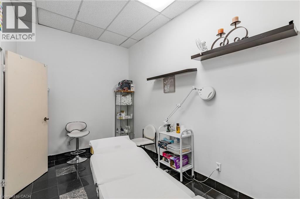 665 Plains Road E Unit# 6, Burlington, Ontario  L7T 2E8 - Photo 21 - 40826631