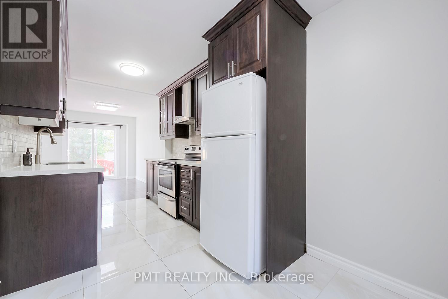 26 Granada Crescent, Toronto, Ontario  M1B 2H5 - Photo 10 - E13633552