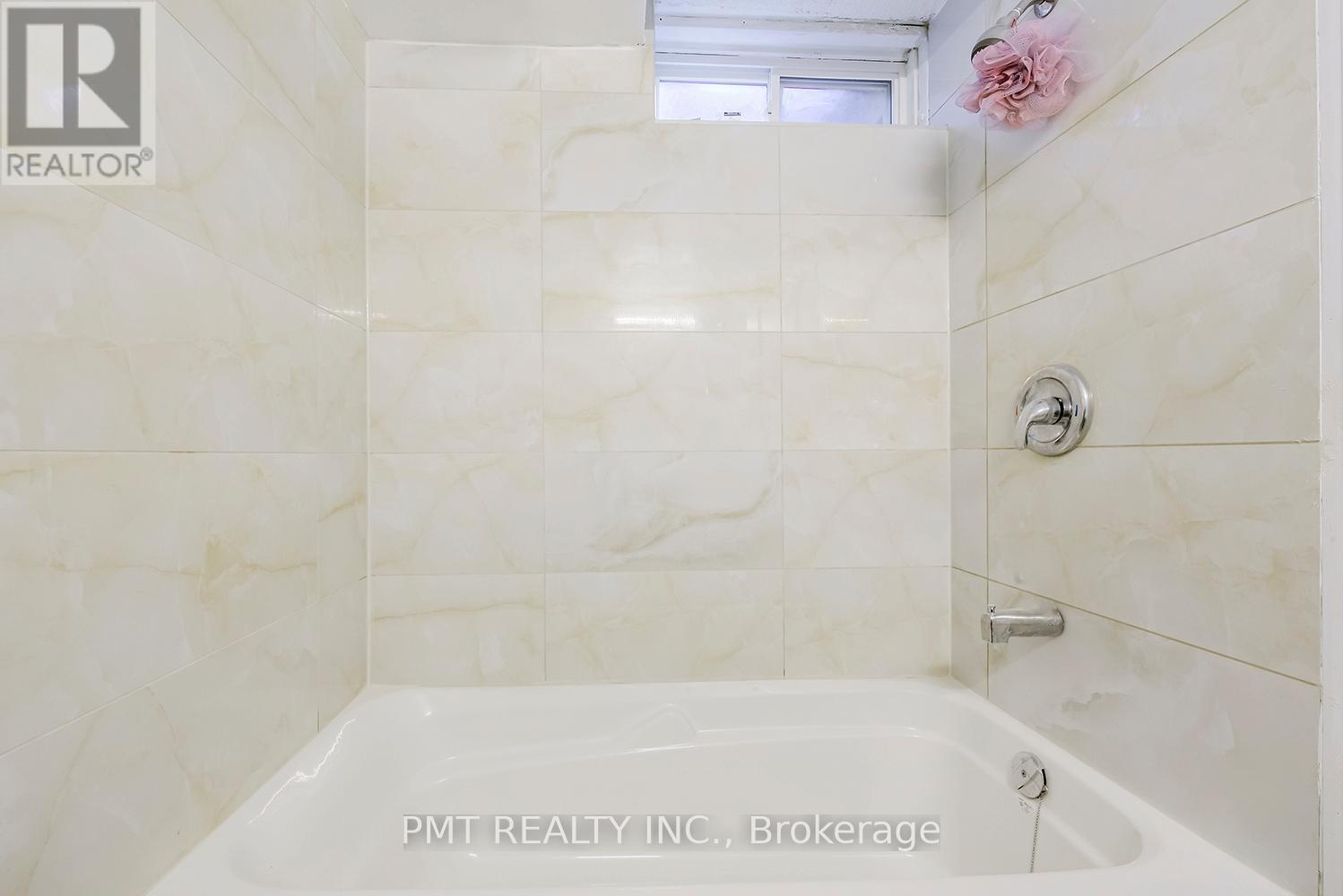 26 Granada Crescent, Toronto, Ontario  M1B 2H5 - Photo 33 - E13633552