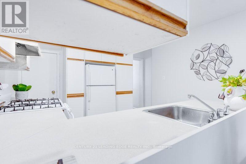 93 Muriel Avenue N, Toronto, Ontario  M4J 2Y3 - Photo 16 - E13633826