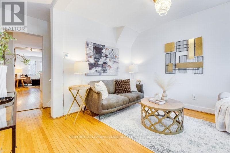 93 Muriel Avenue N, Toronto, Ontario  M4J 2Y3 - Photo 6 - E13633826