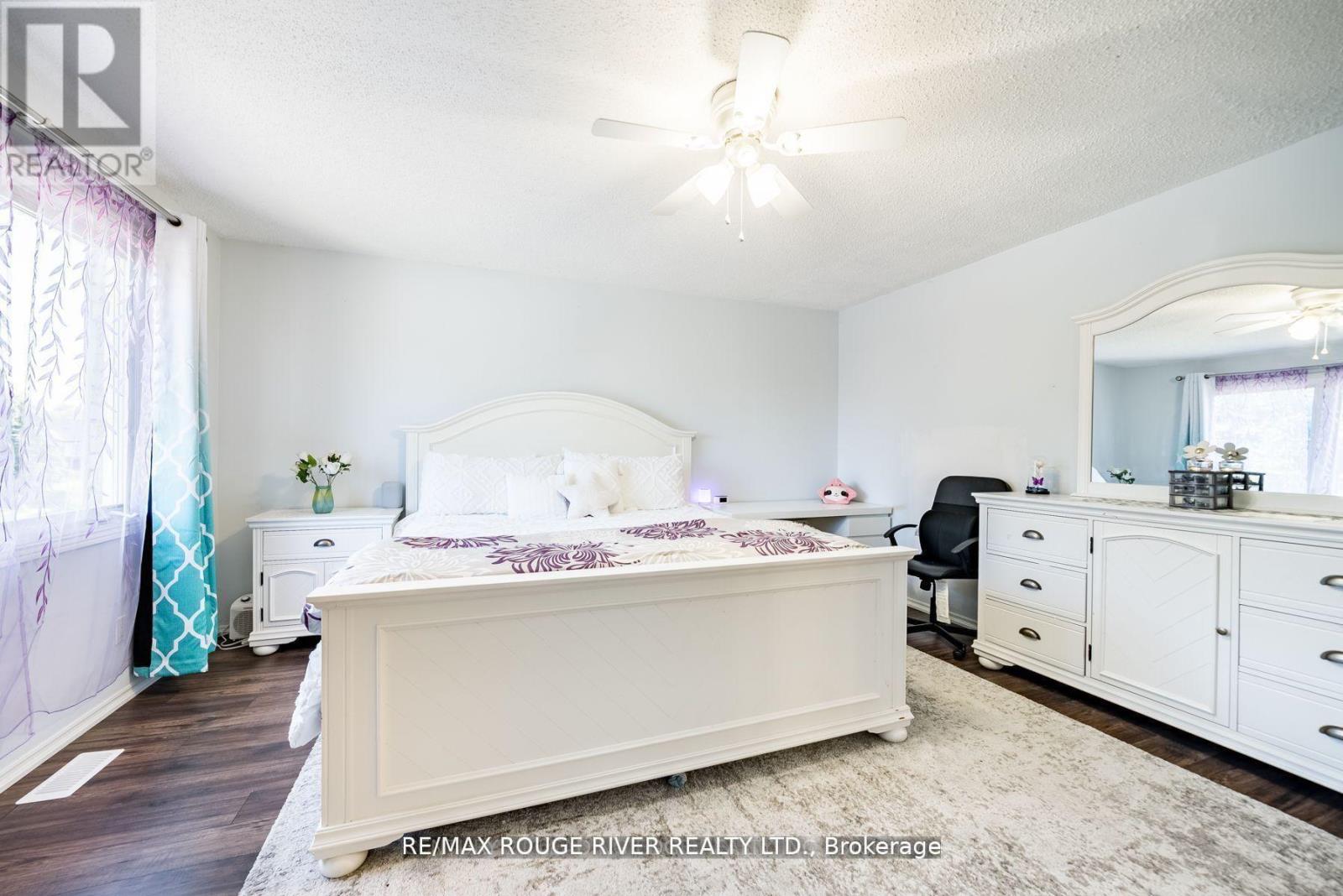 880 Castlegrove Avenue, Oshawa, Ontario  L1J 7Y4 - Photo 18 - E13633862