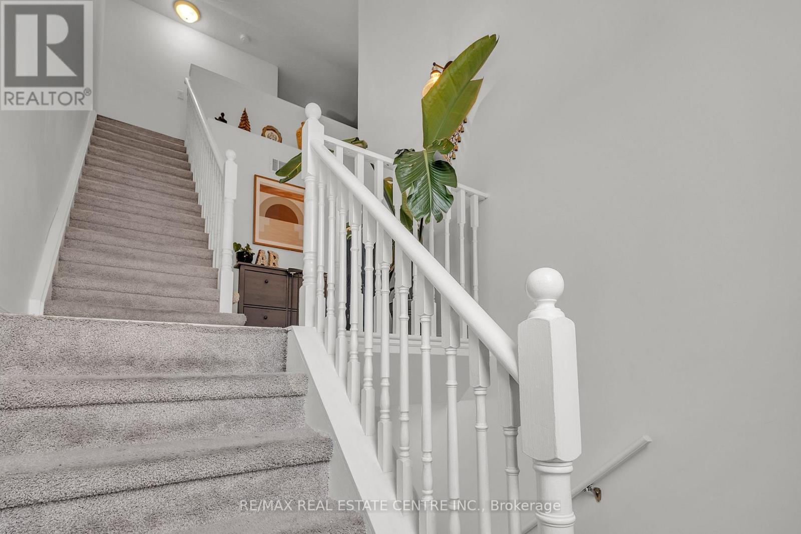 3 - 51 Petra Way, Whitby, Ontario  L1R 0A8 - Photo 2 - E13633896