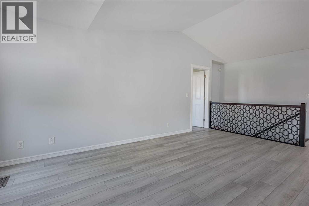 64 Addington Drive, Red Deer, Alberta  T4R 2Y4 - Photo 10 - A2326360
