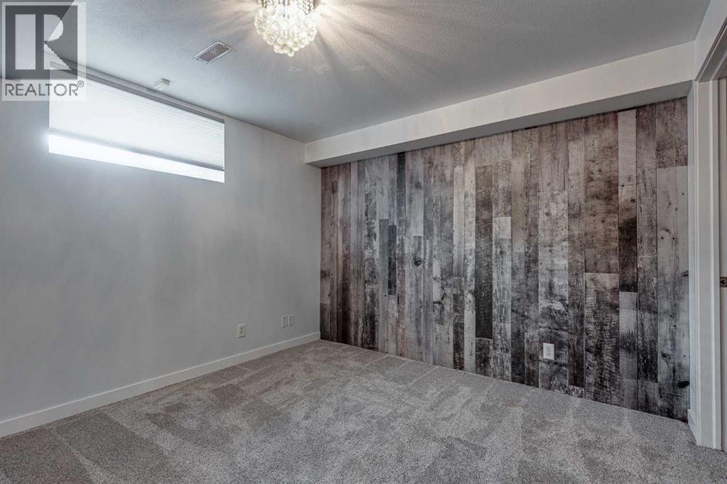 64 Addington Drive, Red Deer, Alberta  T4R 2Y4 - Photo 26 - A2326360