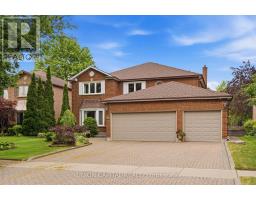 10 MYERS BOULEVARD, Richmond Hill, Ontario