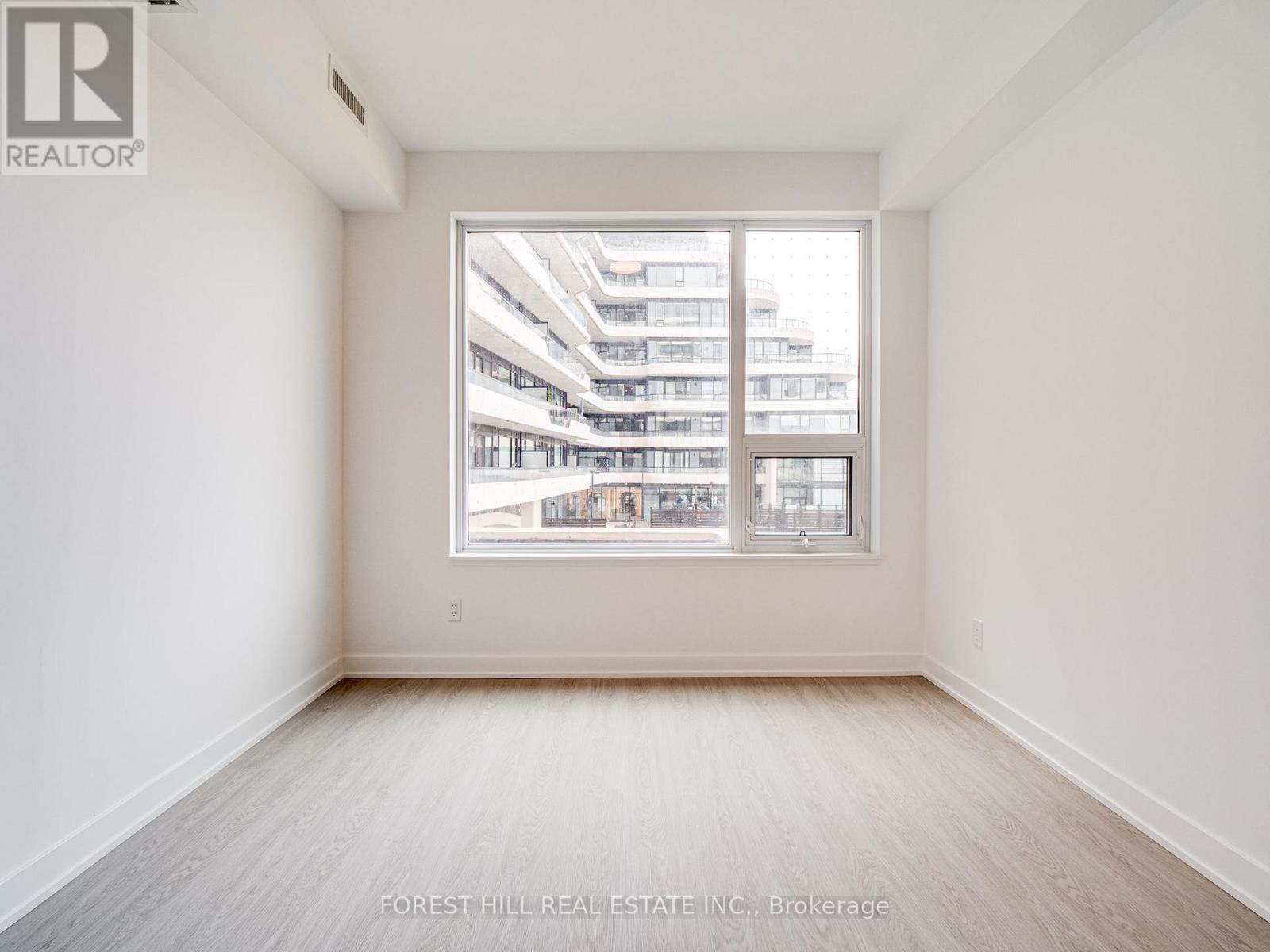 202 - 8188 Yonge Street, Vaughan, Ontario  L4J 0M2 - Photo 11 - N13633620
