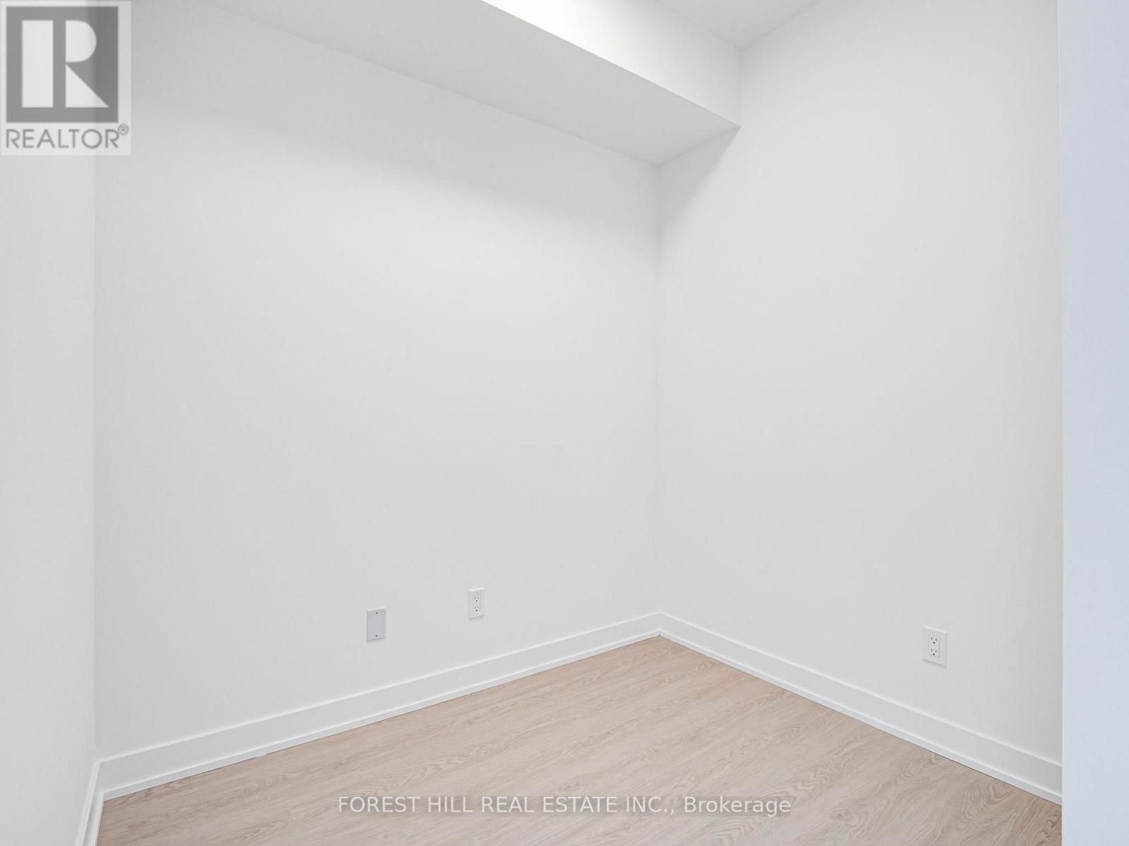 202 - 8188 Yonge Street, Vaughan, Ontario  L4J 0M2 - Photo 9 - N13633620