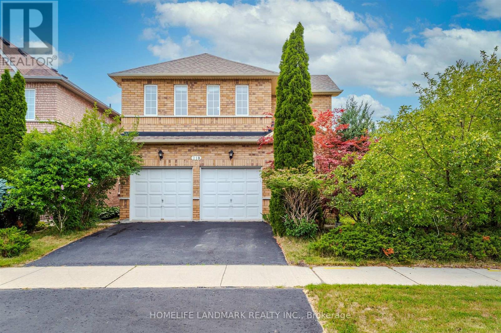218 Ridgecrest Road, Markham, Ontario  L6C 2X7 - Photo 2 - N13633624
