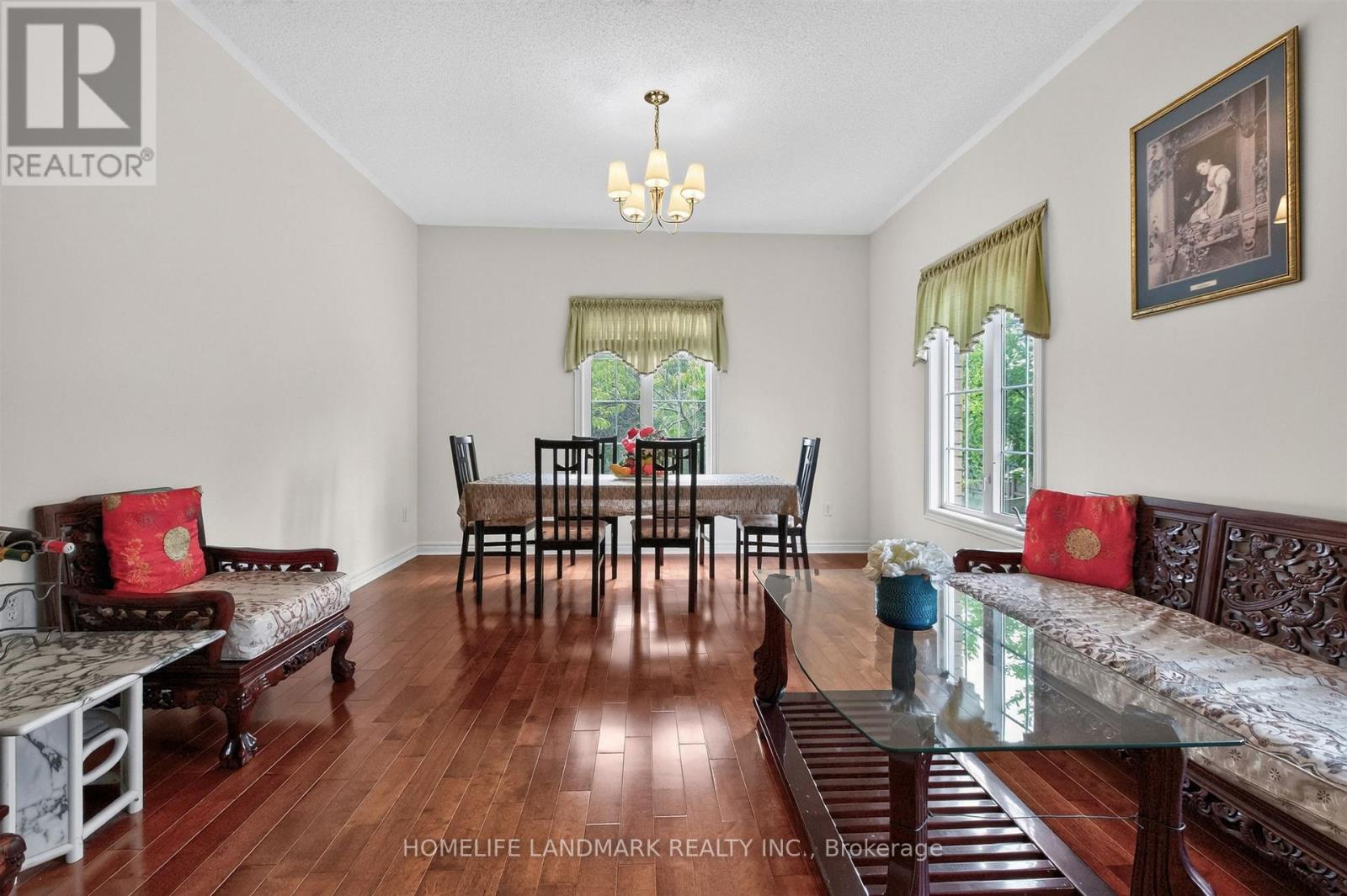 218 Ridgecrest Road, Markham, Ontario  L6C 2X7 - Photo 6 - N13633624