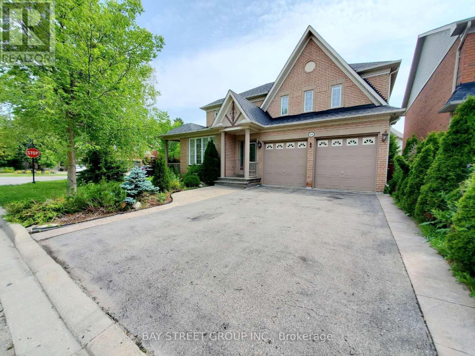 89 SKYWOOD DRIVE