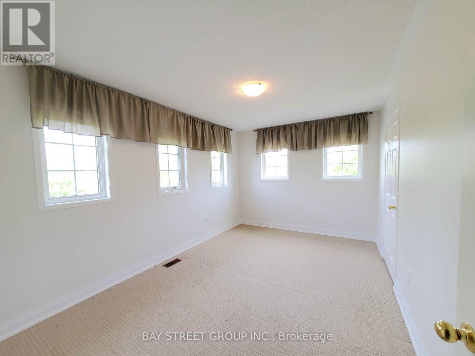 89 Skywood Drive, Richmond Hill, Ontario  L4E 4K8 - Photo 16 - N13633682
