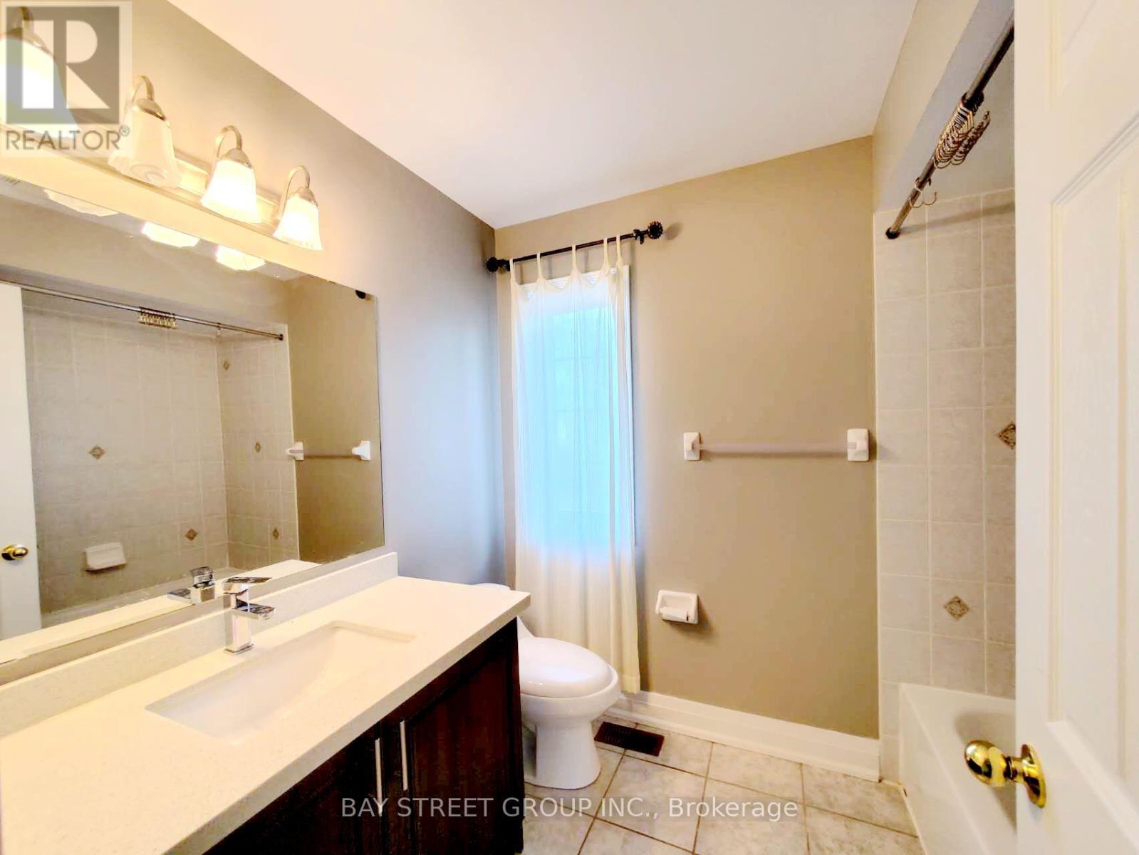 89 Skywood Drive, Richmond Hill, Ontario  L4E 4K8 - Photo 20 - N13633682