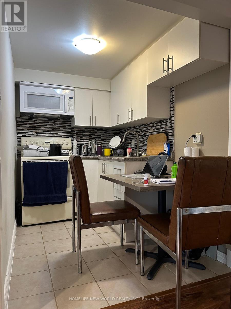 Bsmt - 39 Aberfeldy Crescent, Markham, Ontario  L3T 4C1 - Photo 10 - N13633892