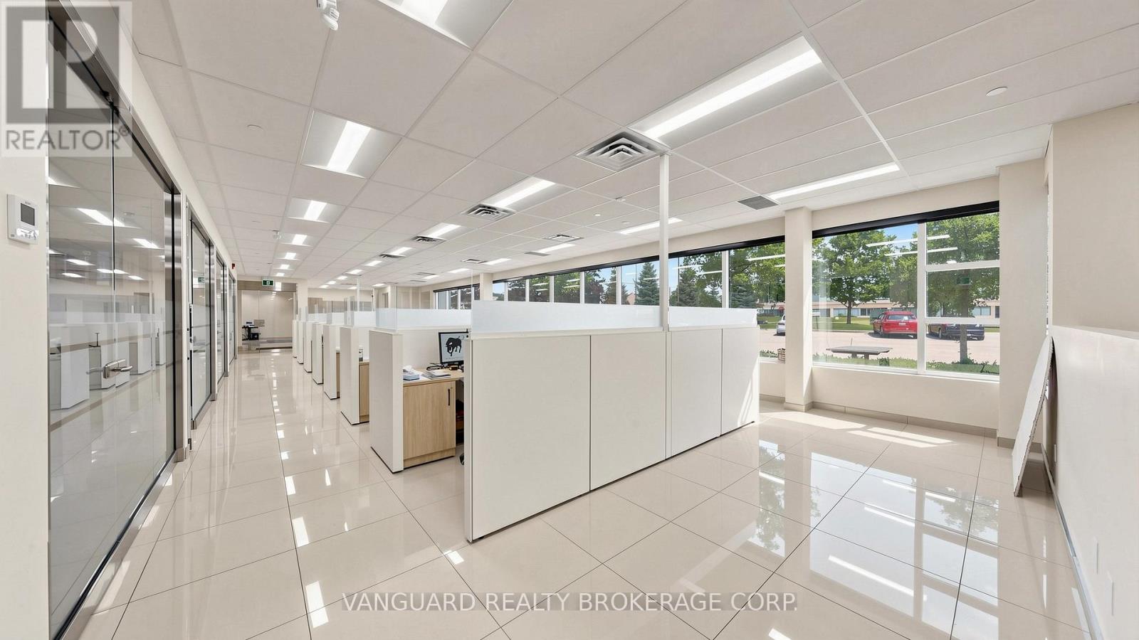2891 Langstaff Road, Vaughan, Ontario  L4K 4W7 - Photo 5 - N13633902