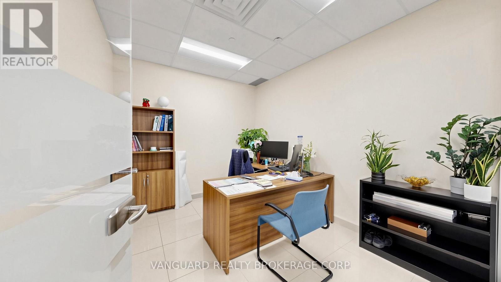 2891 Langstaff Road, Vaughan, Ontario  L4K 4W7 - Photo 8 - N13633902