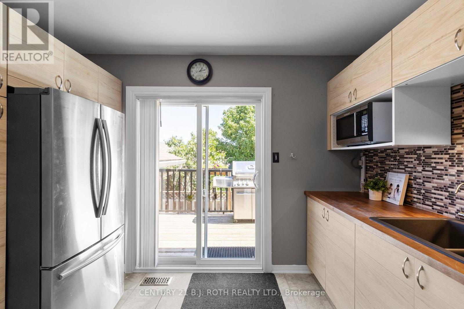 128 Queen Street, Essa (Angus), Ontario L0M 1B0 - Photo 11 - N13633908
