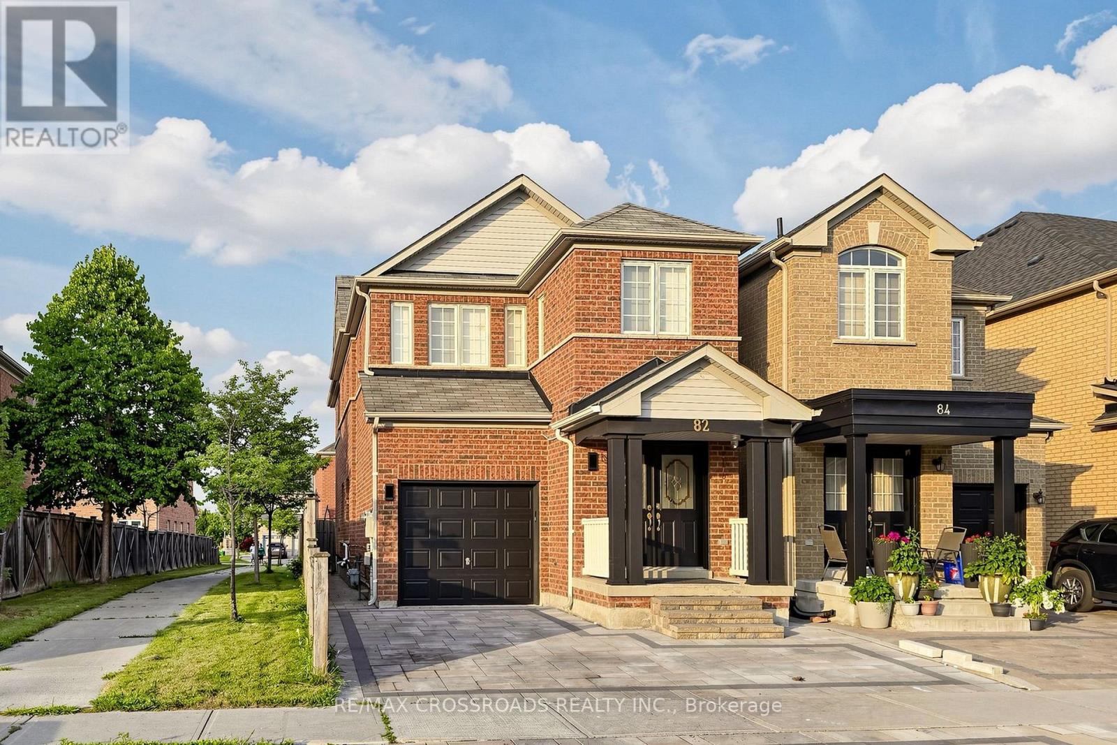 82 Jack Monkman Crescent, Markham, Ontario  L3S 0A4 - Photo 2 - N13633918