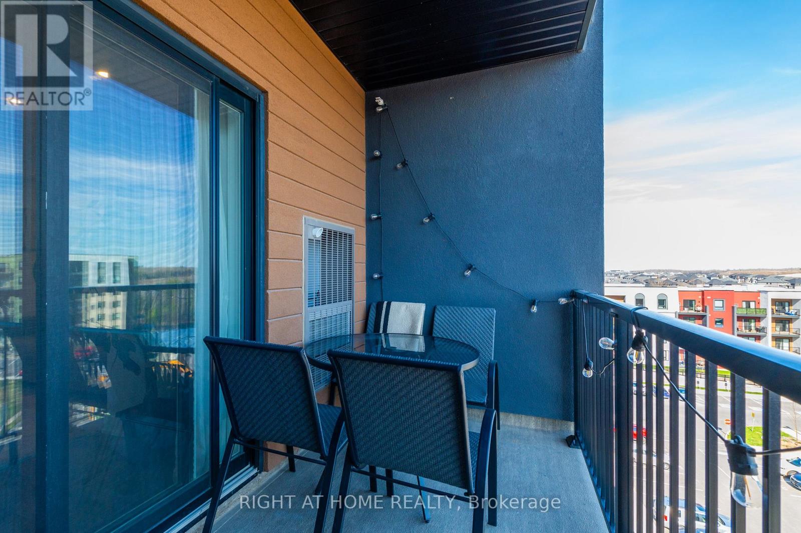 507 - 4 Spice Way, Barrie, Ontario  L9J 0M2 - Photo 28 - S13633648