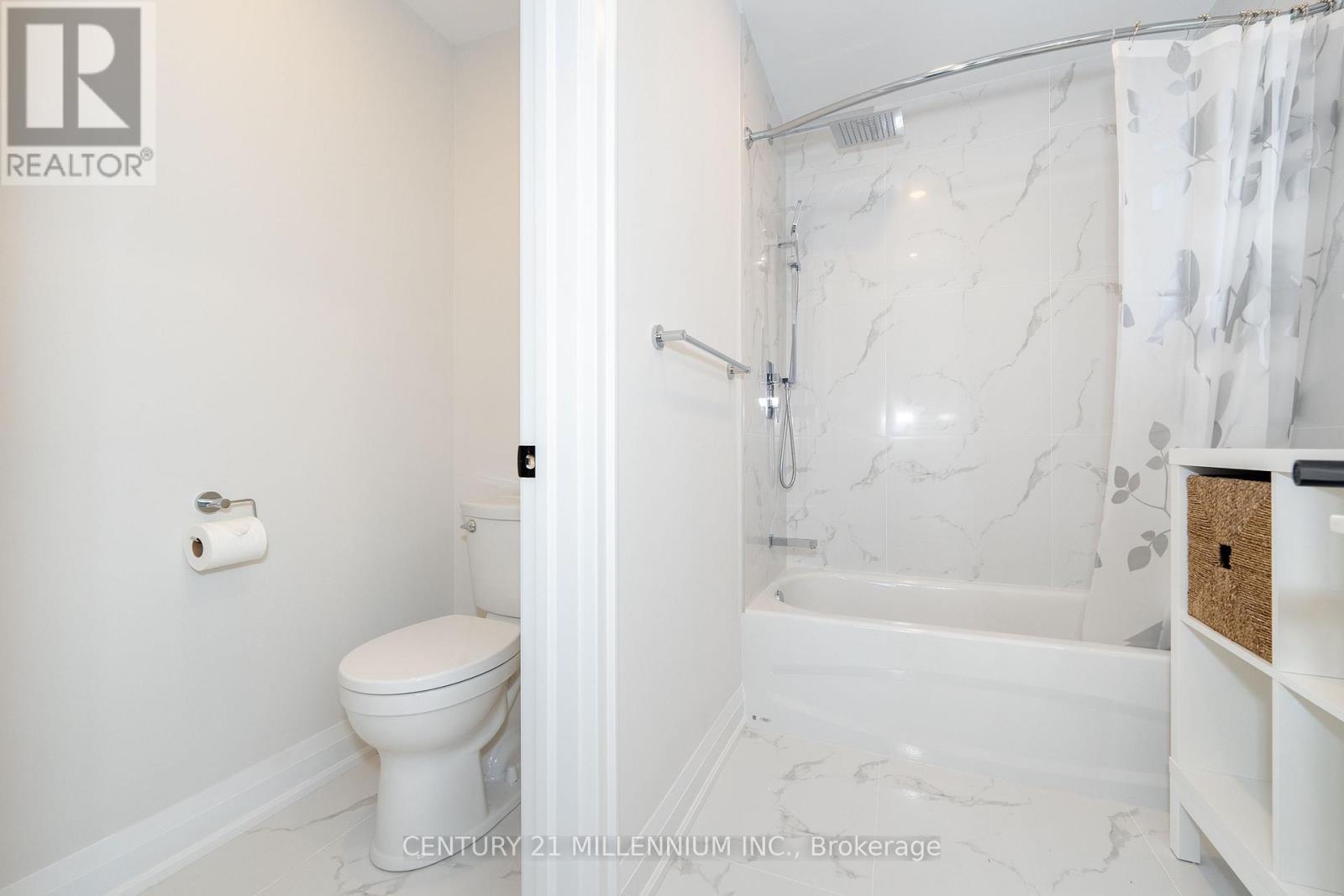 A - 31 Mariposa Avenue, Toronto, Ontario  M6N 4A1 - Photo 17 - W13633558