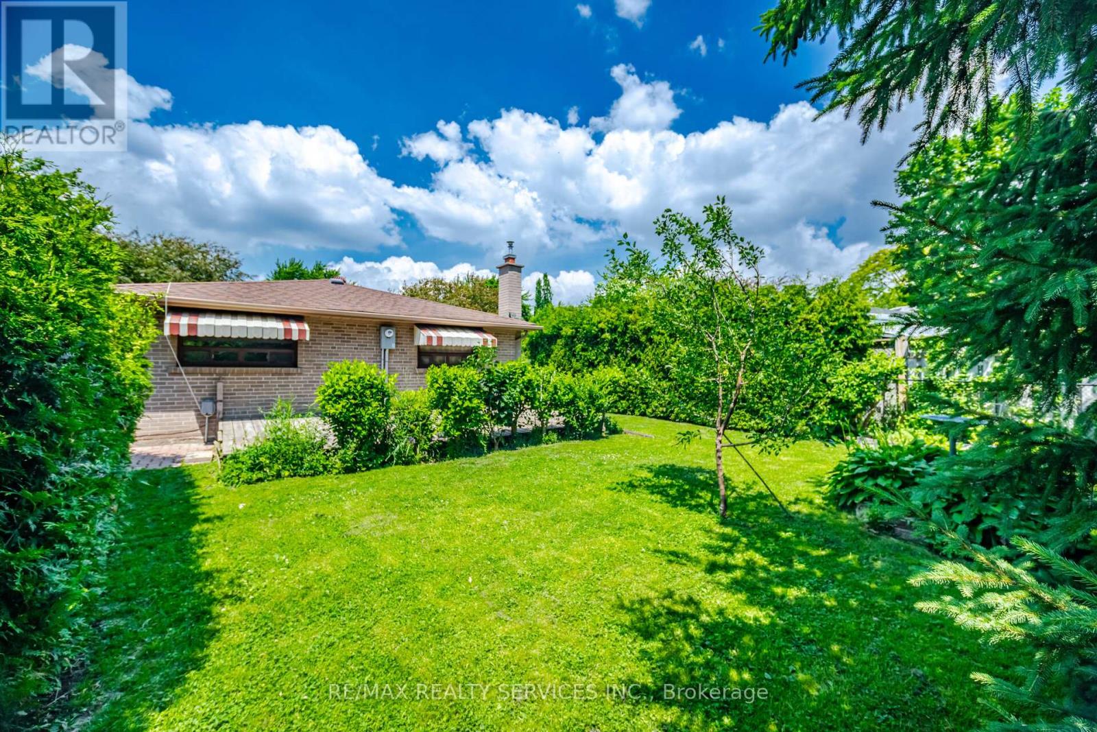 15 Ferndale Crescent, Brampton, Ontario  L6Y 3V3 - Photo 40 - W13633644