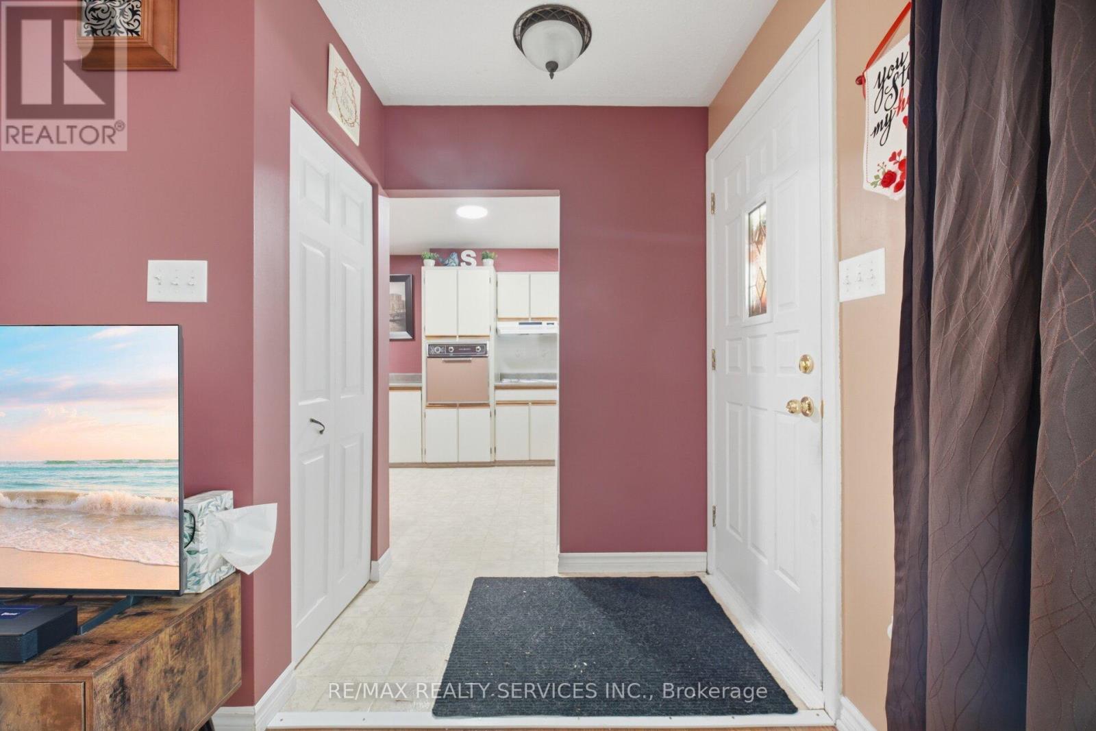 15 Ferndale Crescent, Brampton, Ontario  L6Y 3V3 - Photo 6 - W13633644