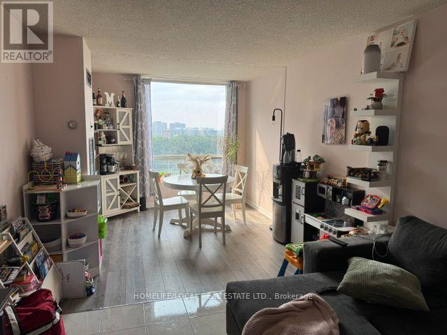 #1402 - 3 Hickory Tree Road, Toronto, Ontario  M9N 3W5 - Photo 14 - W13633652