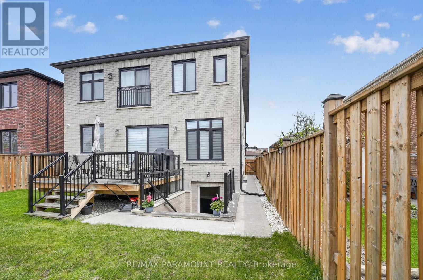 38 York Road, Toronto, Ontario  M9R 3E4 - Photo 17 - W13633704