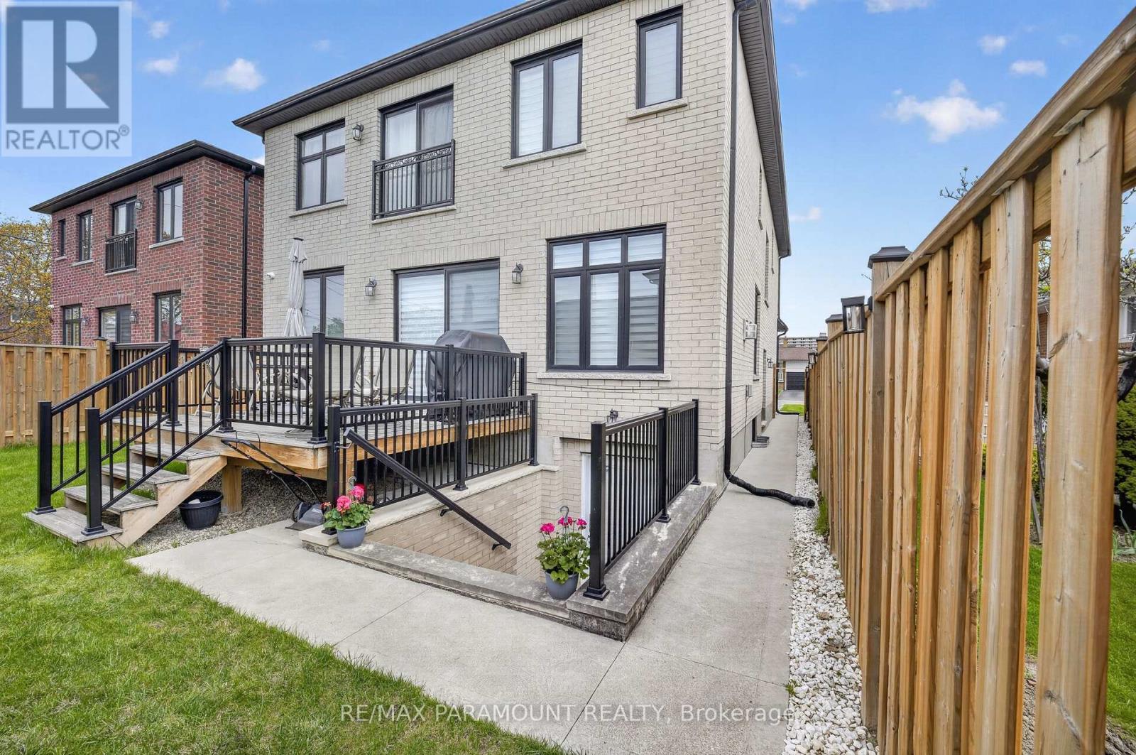 38 York Road, Toronto, Ontario  M9R 3E4 - Photo 22 - W13633704