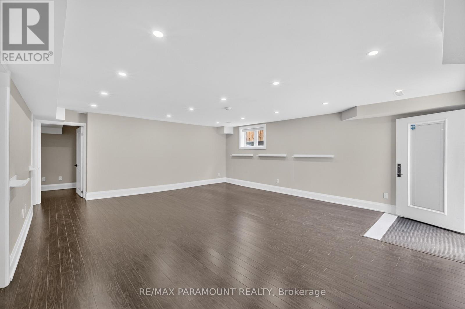 38 York Road, Toronto, Ontario  M9R 3E4 - Photo 5 - W13633704
