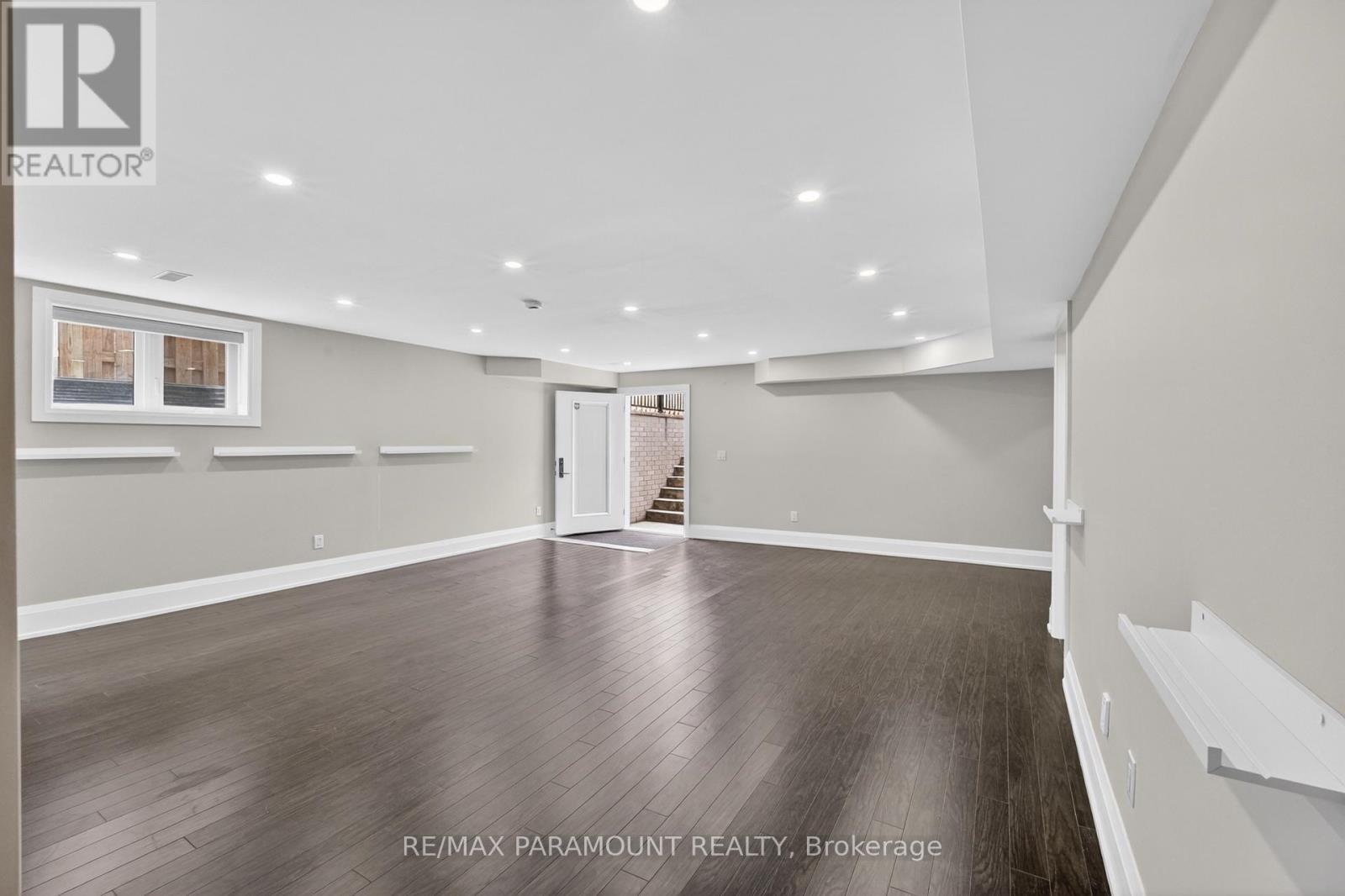 38 York Road, Toronto, Ontario  M9R 3E4 - Photo 6 - W13633704
