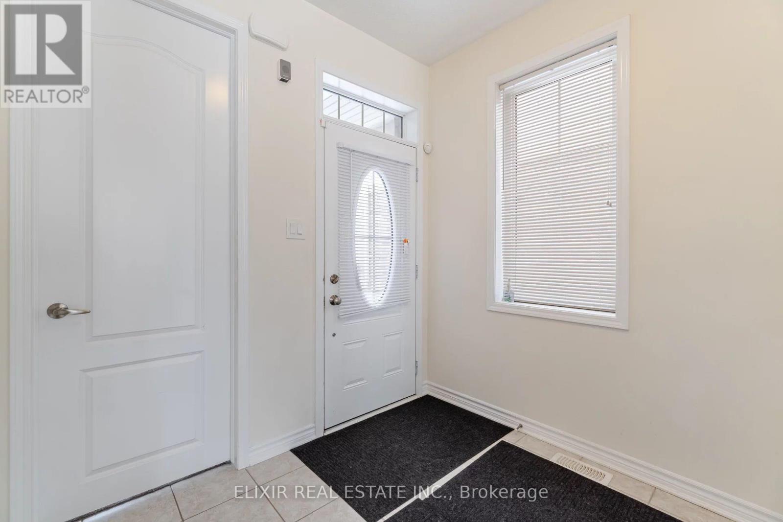 532 Edenbrook Hill Drive, Brampton, Ontario  L7A 2K9 - Photo 5 - W13633766