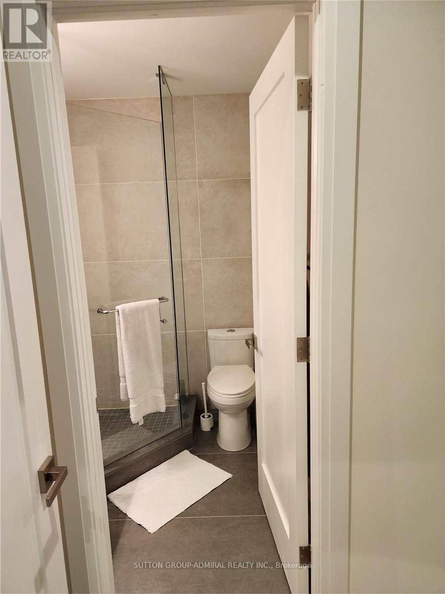 201 - 15 Ennerdale Road, Toronto, Ontario  M6E 4C2 - Photo 10 - W13633802