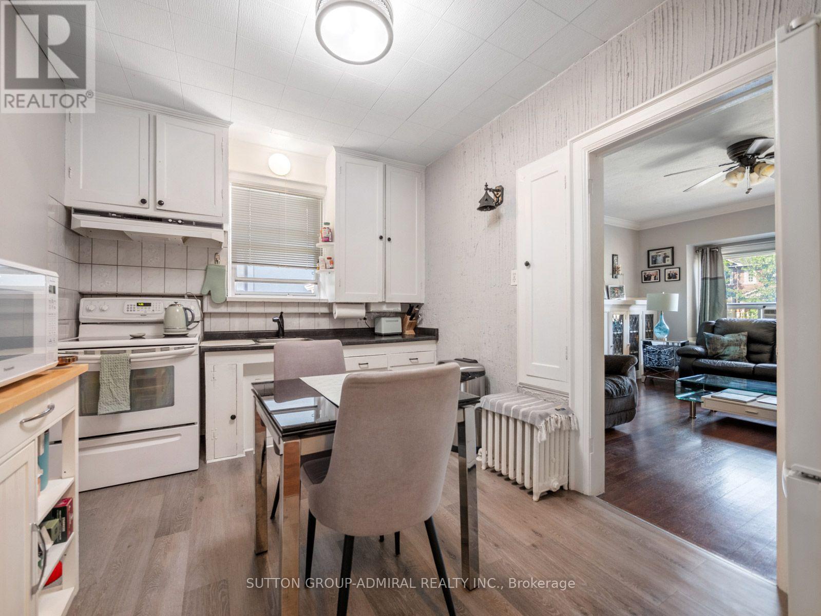 980 Kipling Avenue, Toronto, Ontario  M9B 3L2 - Photo 10 - W13633804