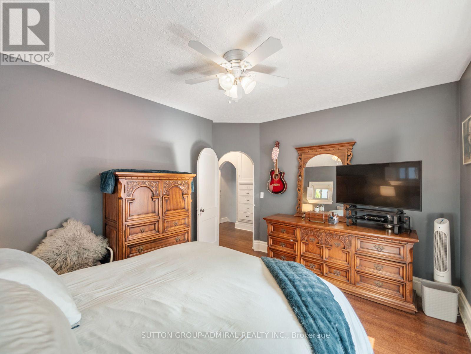 980 Kipling Avenue, Toronto, Ontario  M9B 3L2 - Photo 14 - W13633804