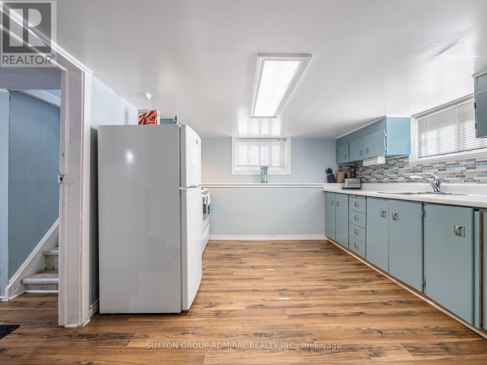 980 Kipling Avenue, Toronto, Ontario  M9B 3L2 - Photo 22 - W13633804