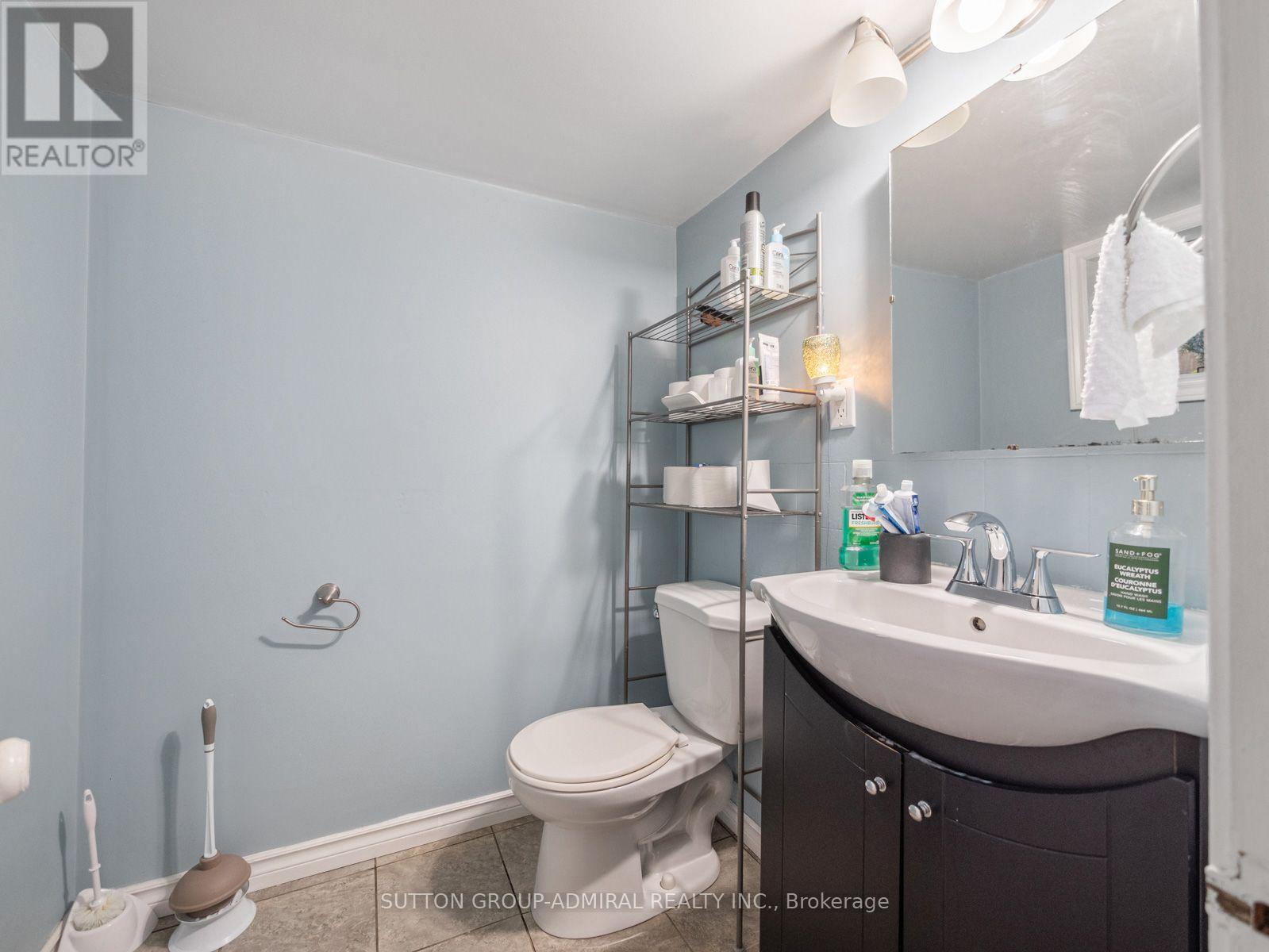 980 Kipling Avenue, Toronto, Ontario  M9B 3L2 - Photo 27 - W13633804