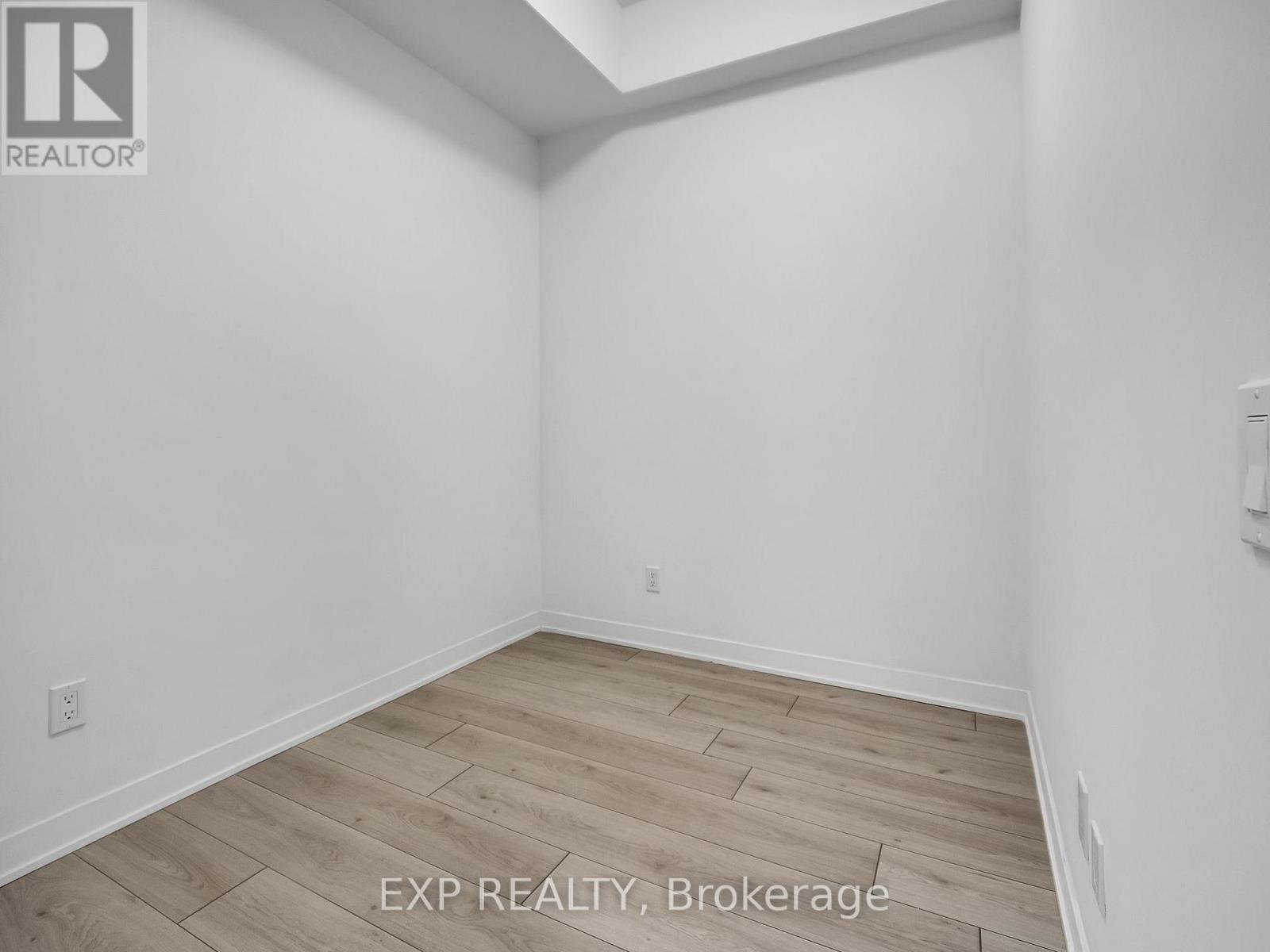 322 - 405 Dundas Street W, Oakville, Ontario  L6M 5P9 - Photo 15 - W13633814