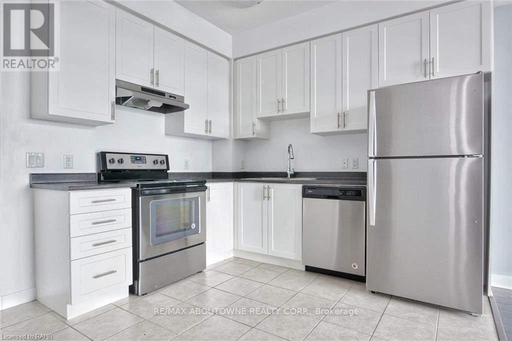 515 - 2490 Old Bronte Road, Oakville, Ontario  L6M 4J2 - Photo 2 - W13633848
