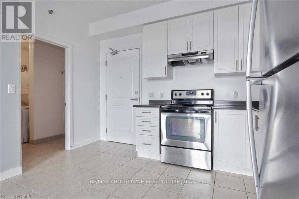 515 - 2490 Old Bronte Road, Oakville, Ontario  L6M 4J2 - Photo 3 - W13633848