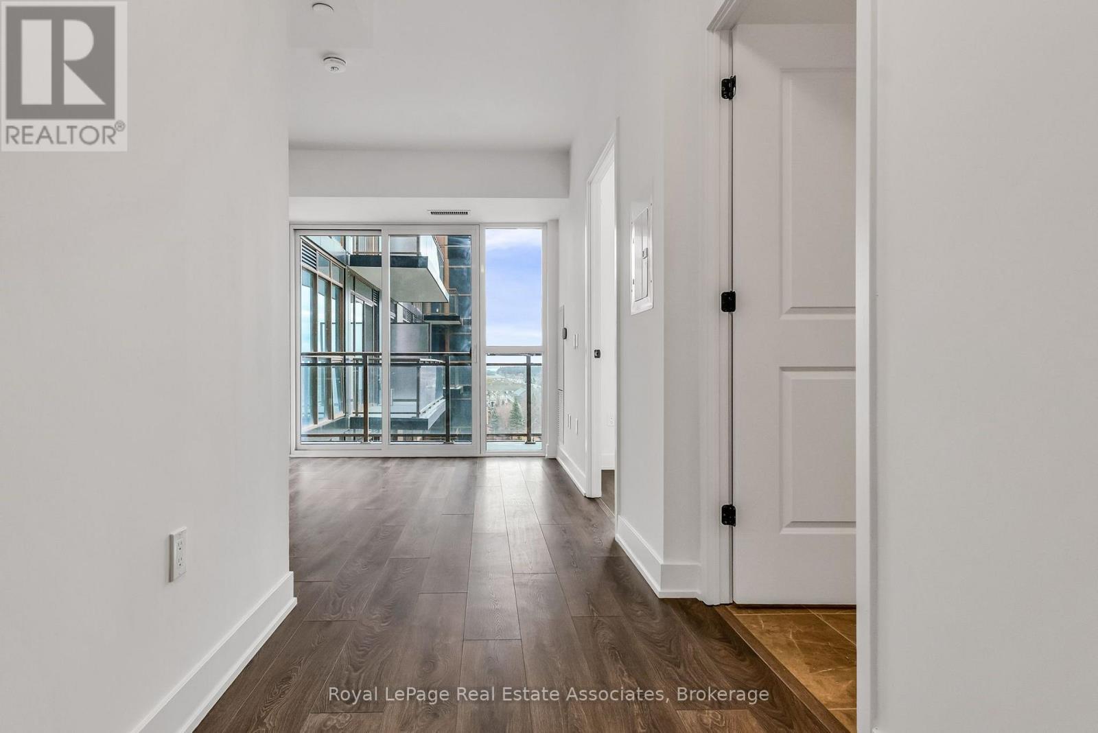 701 - 2343 Khalsa Gate, Oakville, Ontario  L6M 5R6 - Photo 7 - W13633926