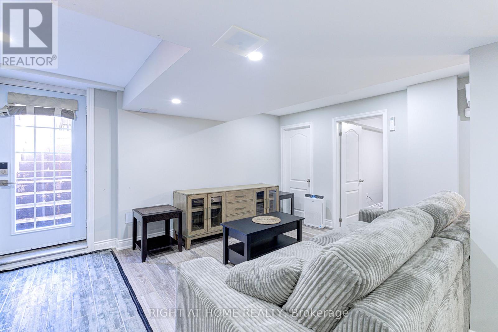 Bsmnt - 7217 Terragar Boulevard, Mississauga, Ontario  L5N 7L9 - Photo 5 - W13525042